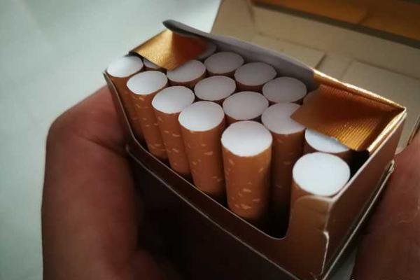 關于督促當事人領取機動車的公告