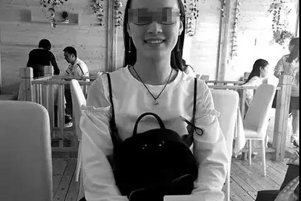 榮耀20渲染圖曝光:后置豎排四攝