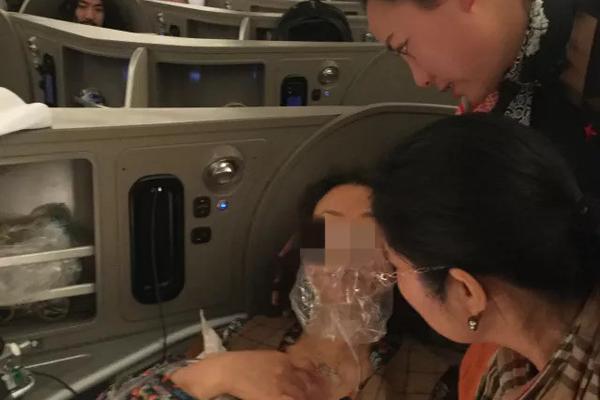 女友發(fā)來雞湯，我這波回復(fù)什么水平？